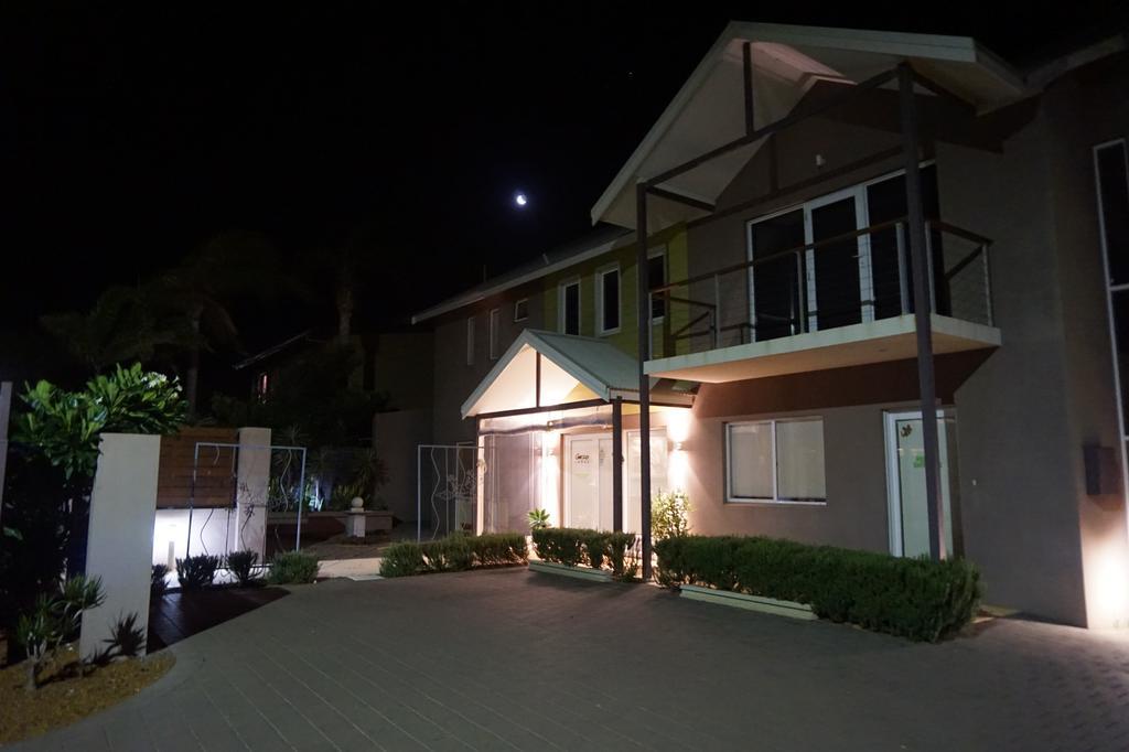 Gecko Lodge Kalbarri Exterior photo